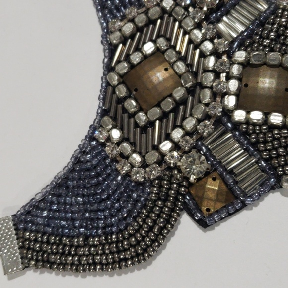 Vintage-Inspired Silver Mosaic Statement Necklace - Women's Fashion Jewelry - Picture 7 of 10